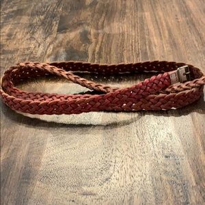 Skinny Coral leather belt